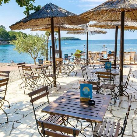 Camping Bijela Uvala - Eurocamp I Homair Пореч Екстер'єр фото