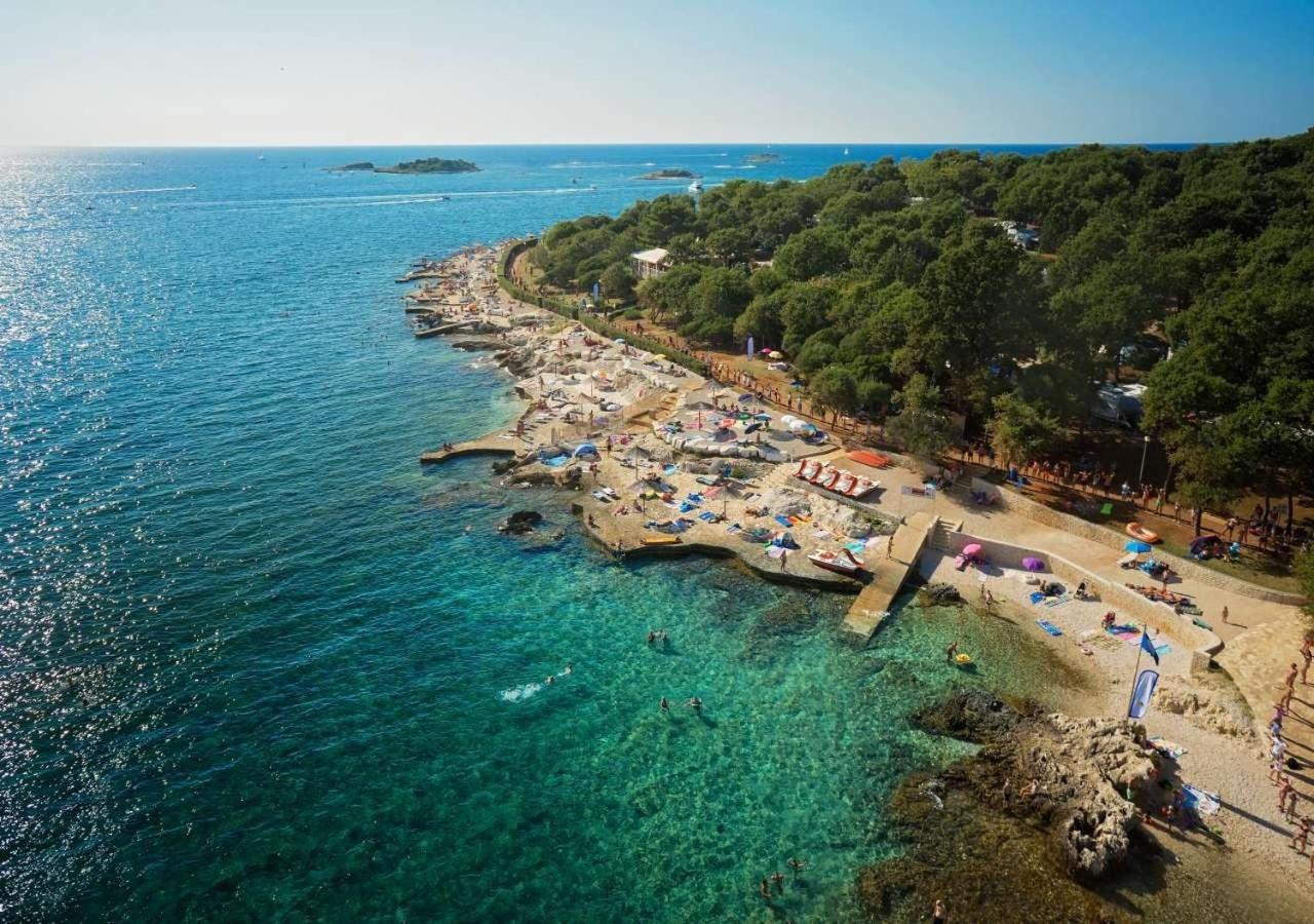 Camping Bijela Uvala - Eurocamp I Homair Пореч Екстер'єр фото