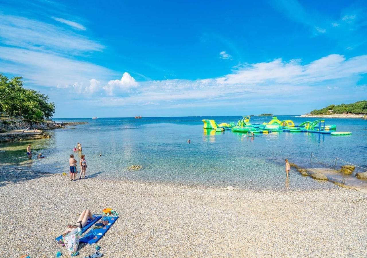 Camping Bijela Uvala - Eurocamp I Homair Пореч Екстер'єр фото